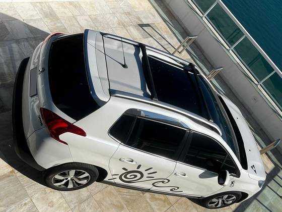 PEUGEOT 2008 1.6 16V FLEX GRIFFE 4P AUTOMÁTICO PEUGEOT 2008 1.6 16V FLEX GRIFFE 4P AUTOMÁTICO